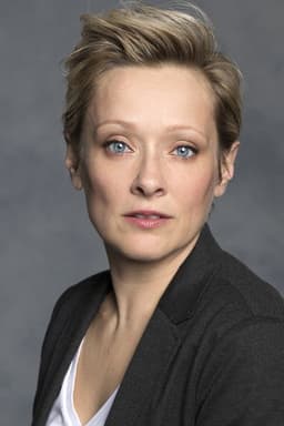 Photo of Meg Roe