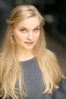 Photo of Eva Sayer