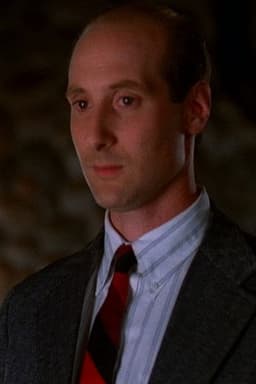 Photo of Mark Lowenthal