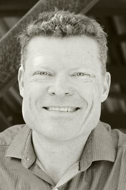 Photo of Lucas Dudley