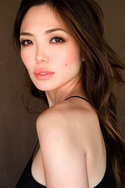 Photo of Laura Miro