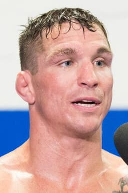 Photo of Darren Elkins