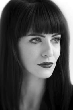 Photo of Olivia Cowley