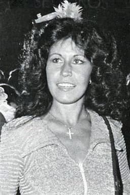 Photo of Paula Pattier