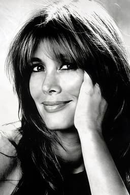 Photo of Laura Albert