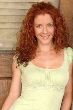 Photo of Kristen Wharton