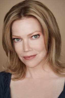 Photo of Stacey Travis