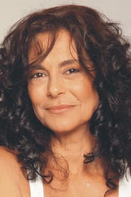Photo of Giovanna Gold