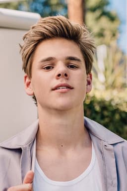 Photo of Gavin White